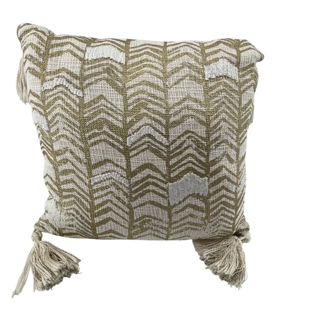Max Studio 18x18 Throw Pillow Gold‎ Cream Chevron Tassel Boho Glam Decor